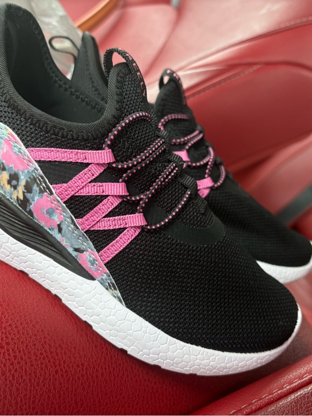 Free Fly Apparel Kids Black and Pink Floral Accent Sneakers